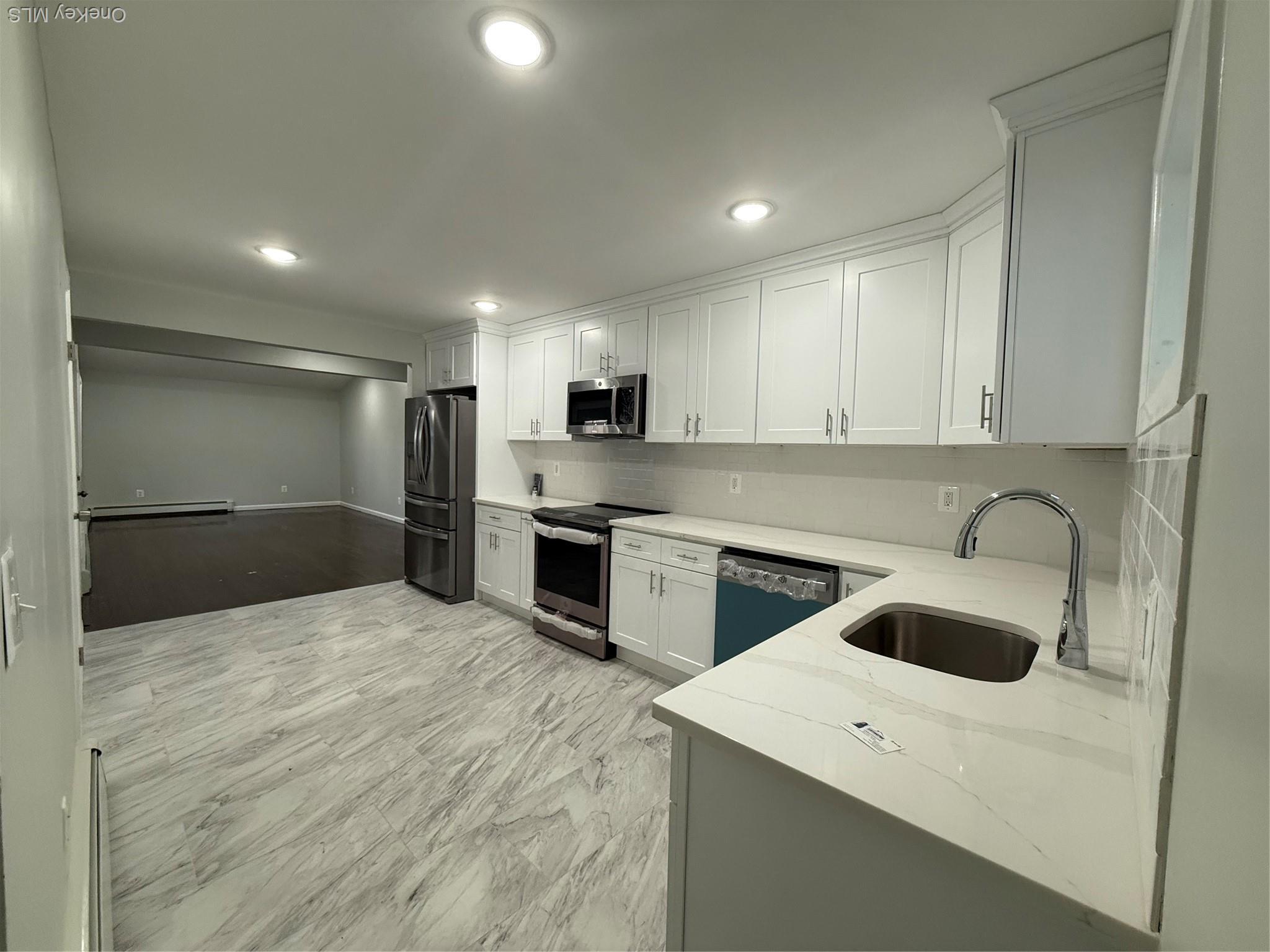 Single Family Holt Suffolk County, NY 11701, MLS-910730-23