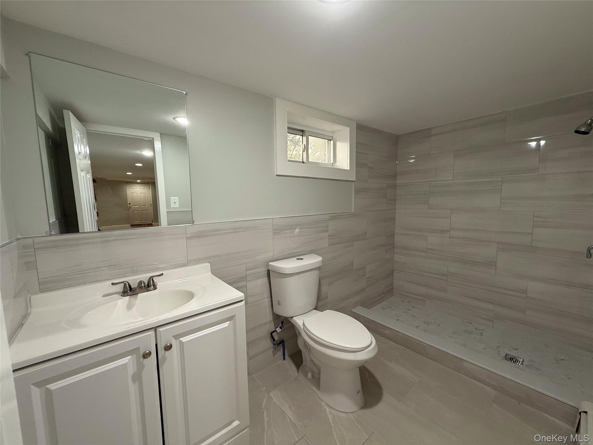 Single Family Holt Suffolk County, NY 11701, MLS-910730-32