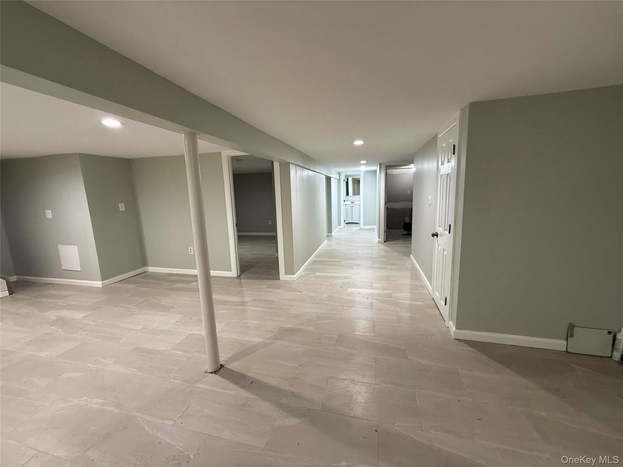 Single Family Holt Suffolk County, NY 11701, MLS-910730-35