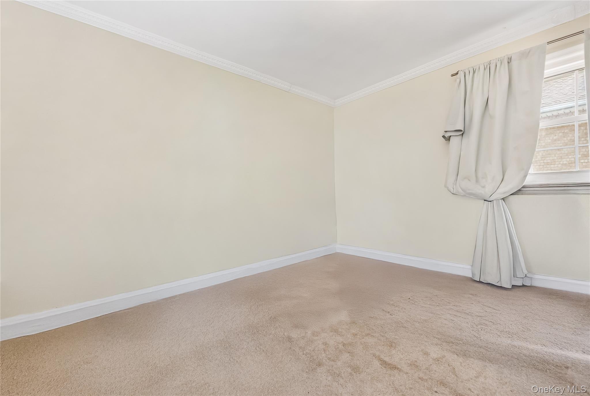 Single Family 175  Queens, NY 11366, MLS-910740-16