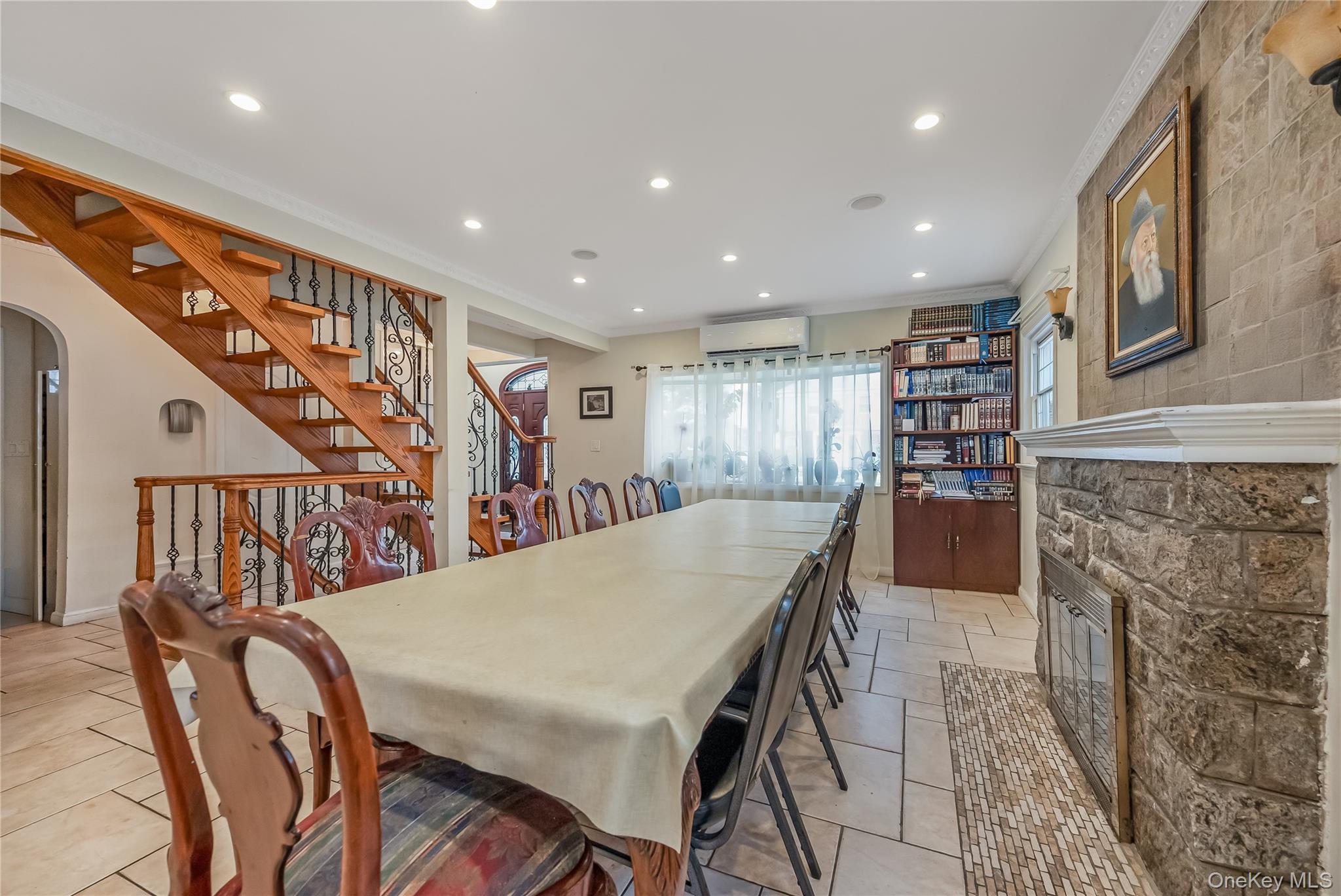 Single Family 175  Queens, NY 11366, MLS-910740-5