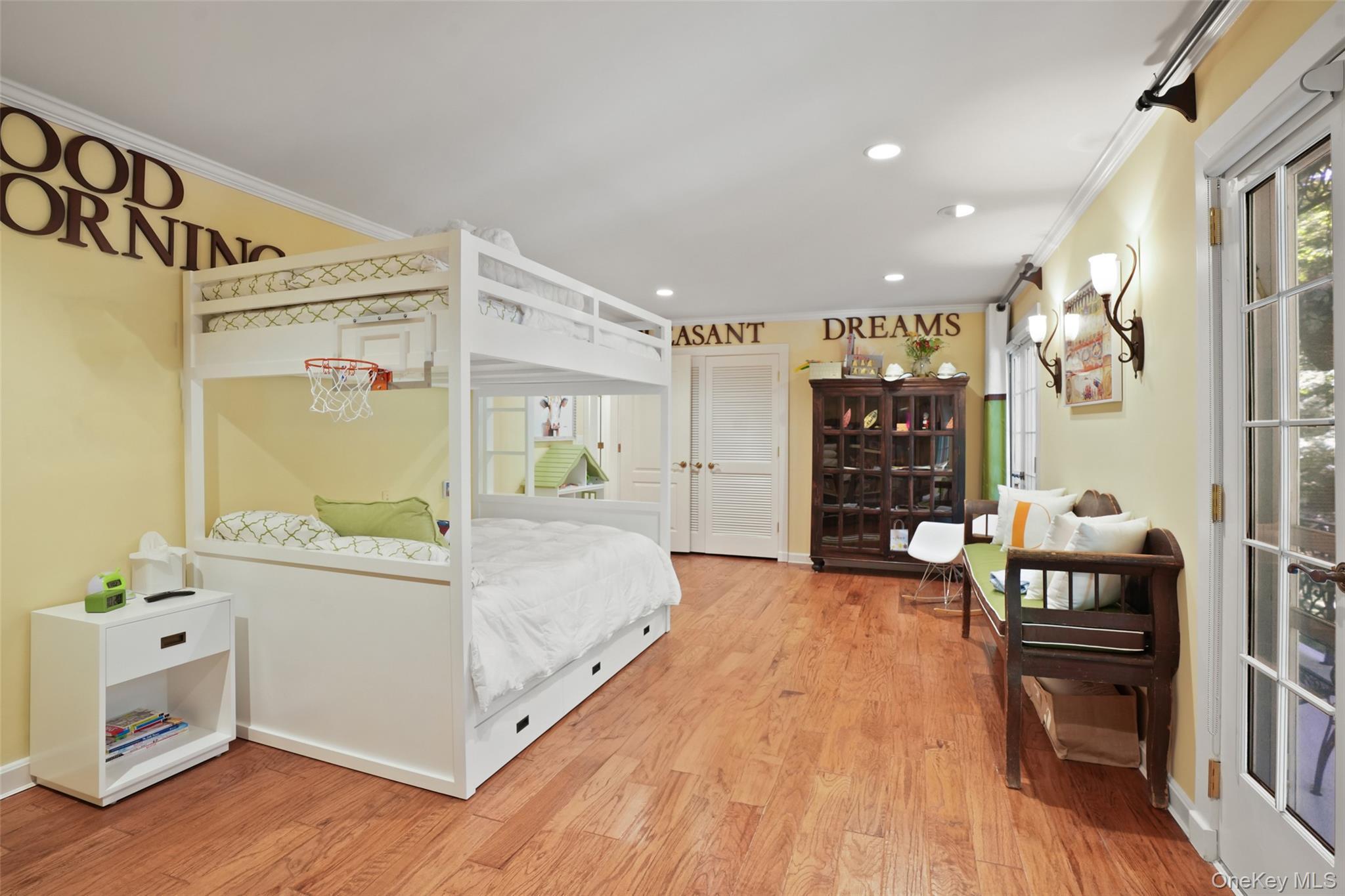 Single Family Boway Westchester County, NY 10590, MLS-910748-23