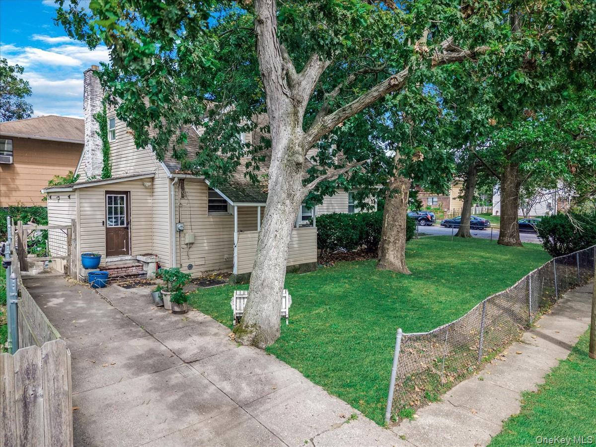 Single Family Langdon  Nassau County, NY 11570, MLS-910756-3