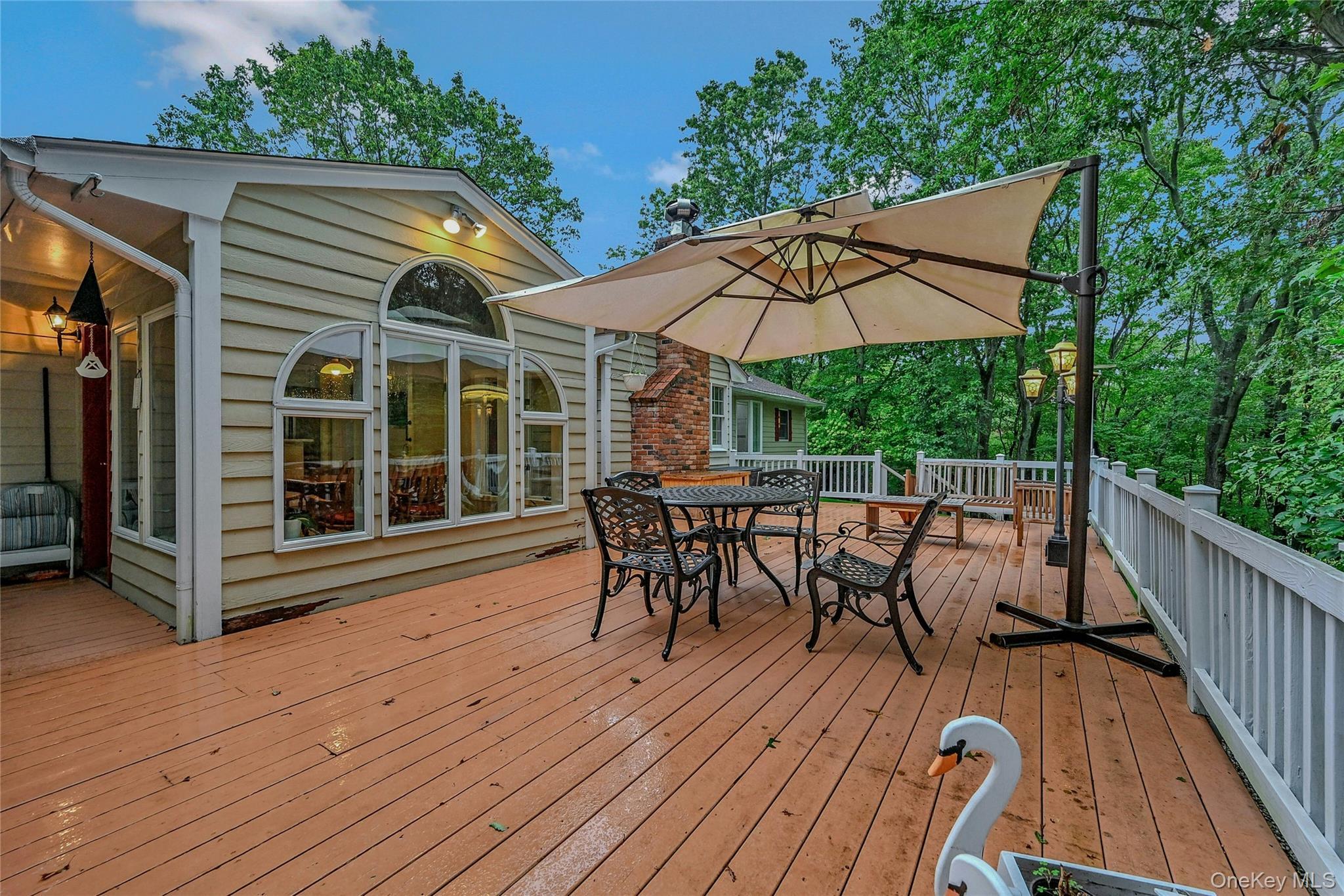 Single Family Hillcrest  Suffolk County, NY 11777, MLS-910786-29