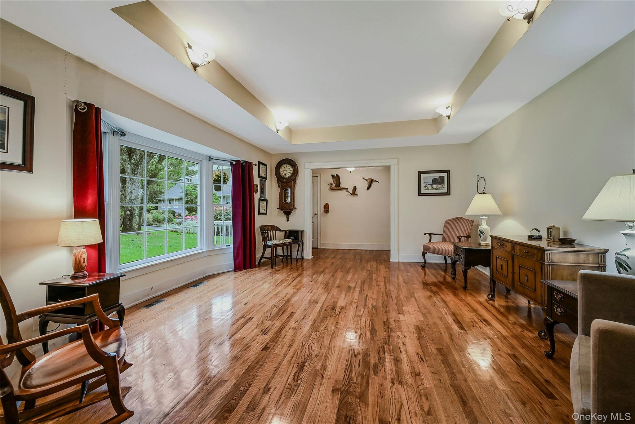 Single Family Hillcrest  Suffolk County, NY 11777, MLS-910786-4