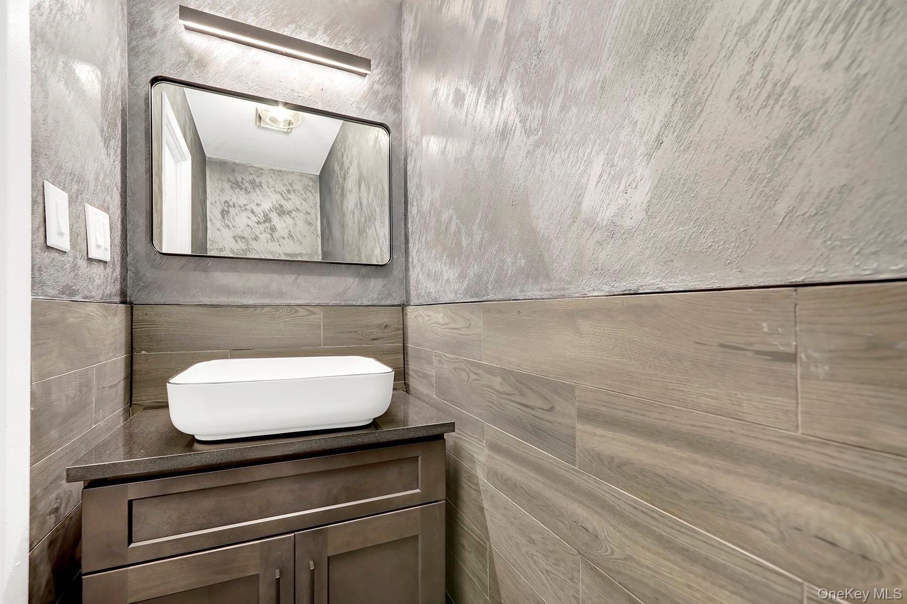 Single Family Berriman  Brooklyn, NY 11208, MLS-910788-5