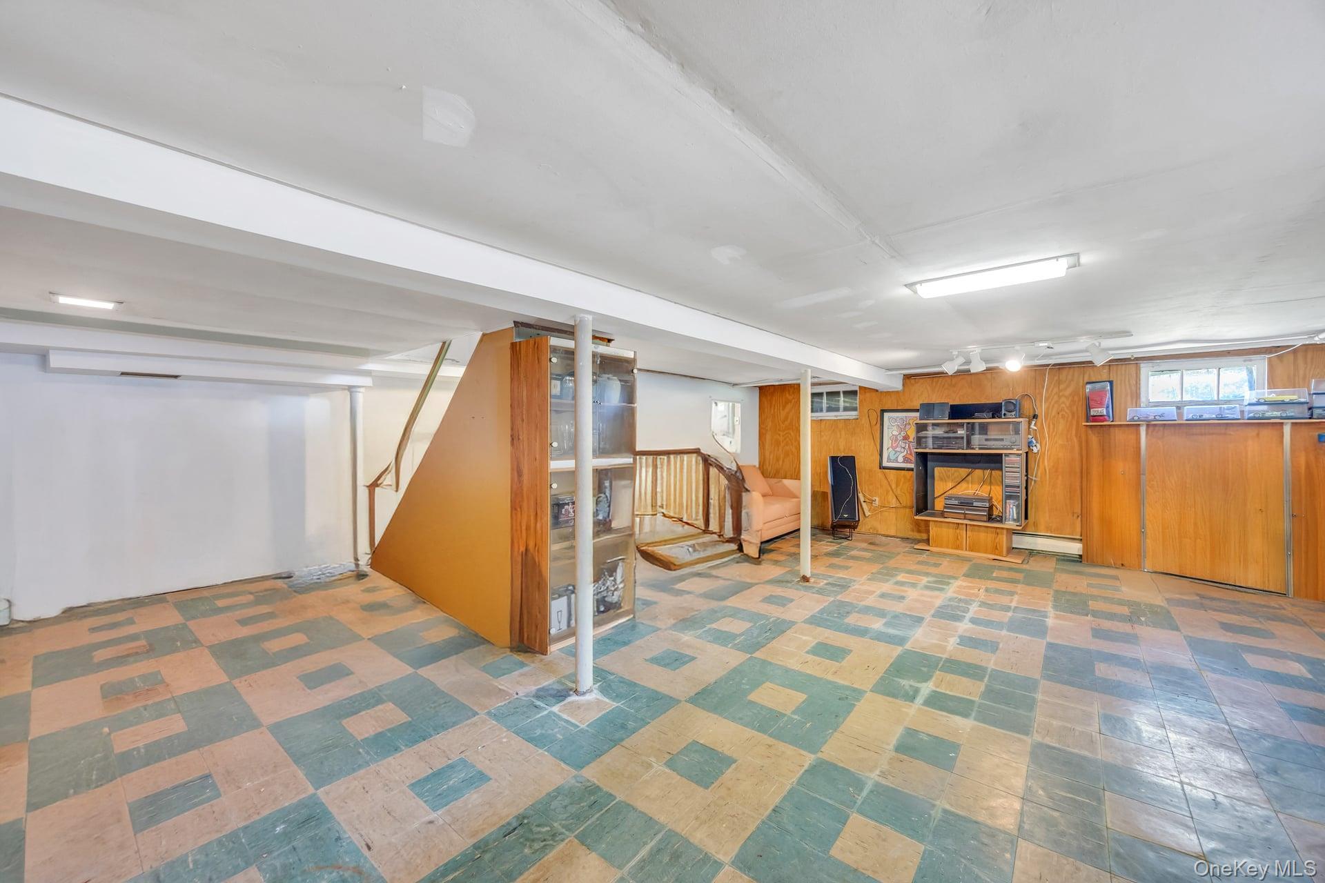 Single Family Layton  Nassau County, NY 11801, MLS-910793-16