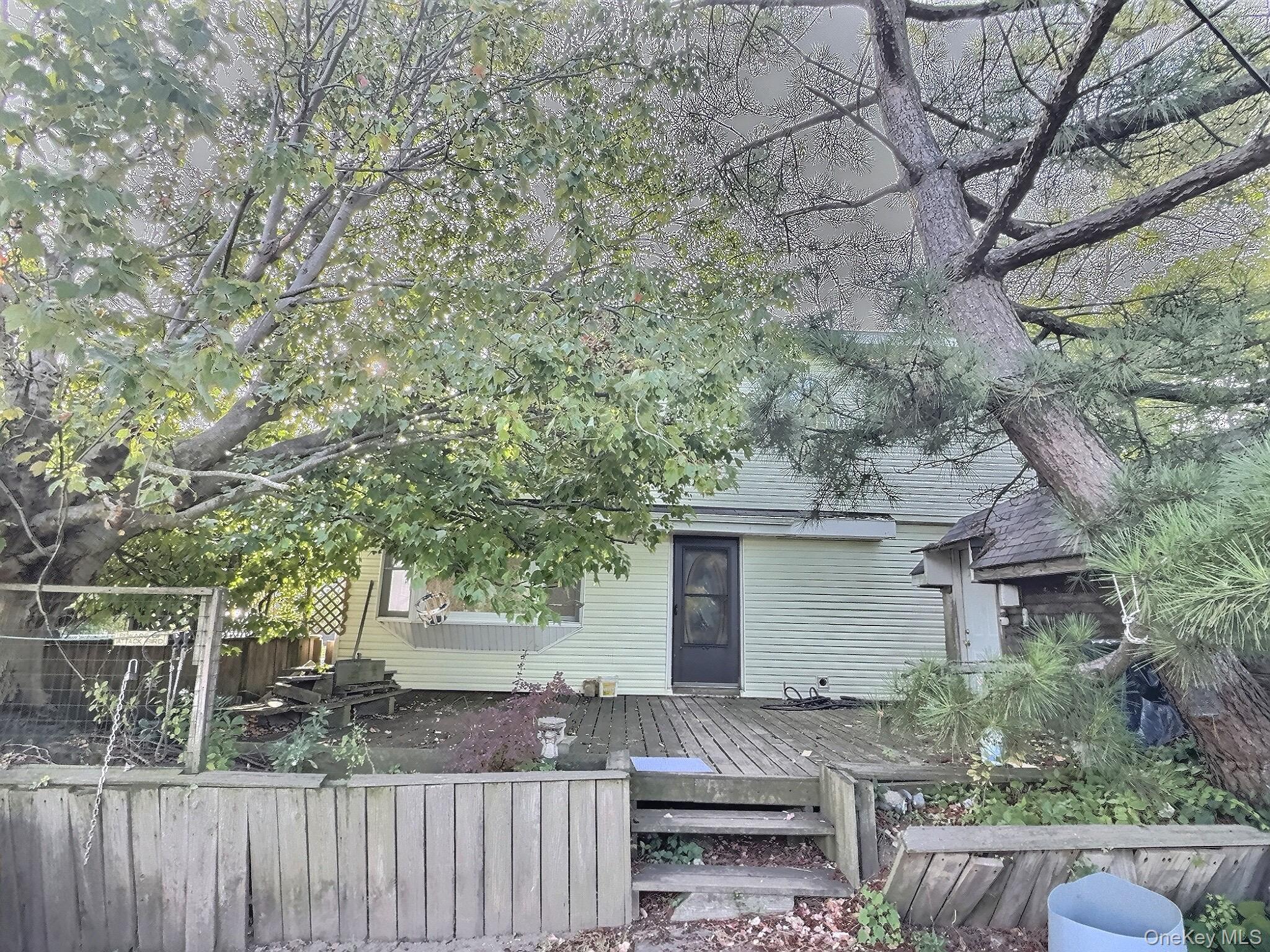 Single Family Walton  Queens, NY 11693, MLS-910803-7