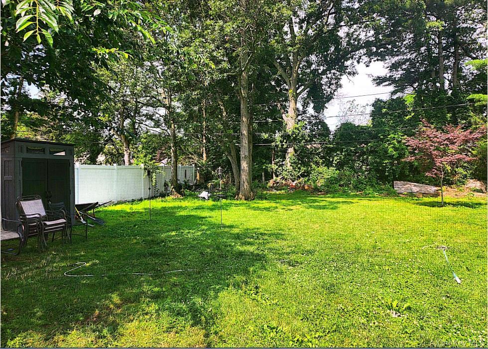 Single Family Bedford  Suffolk County, NY 11749, MLS-910809-17