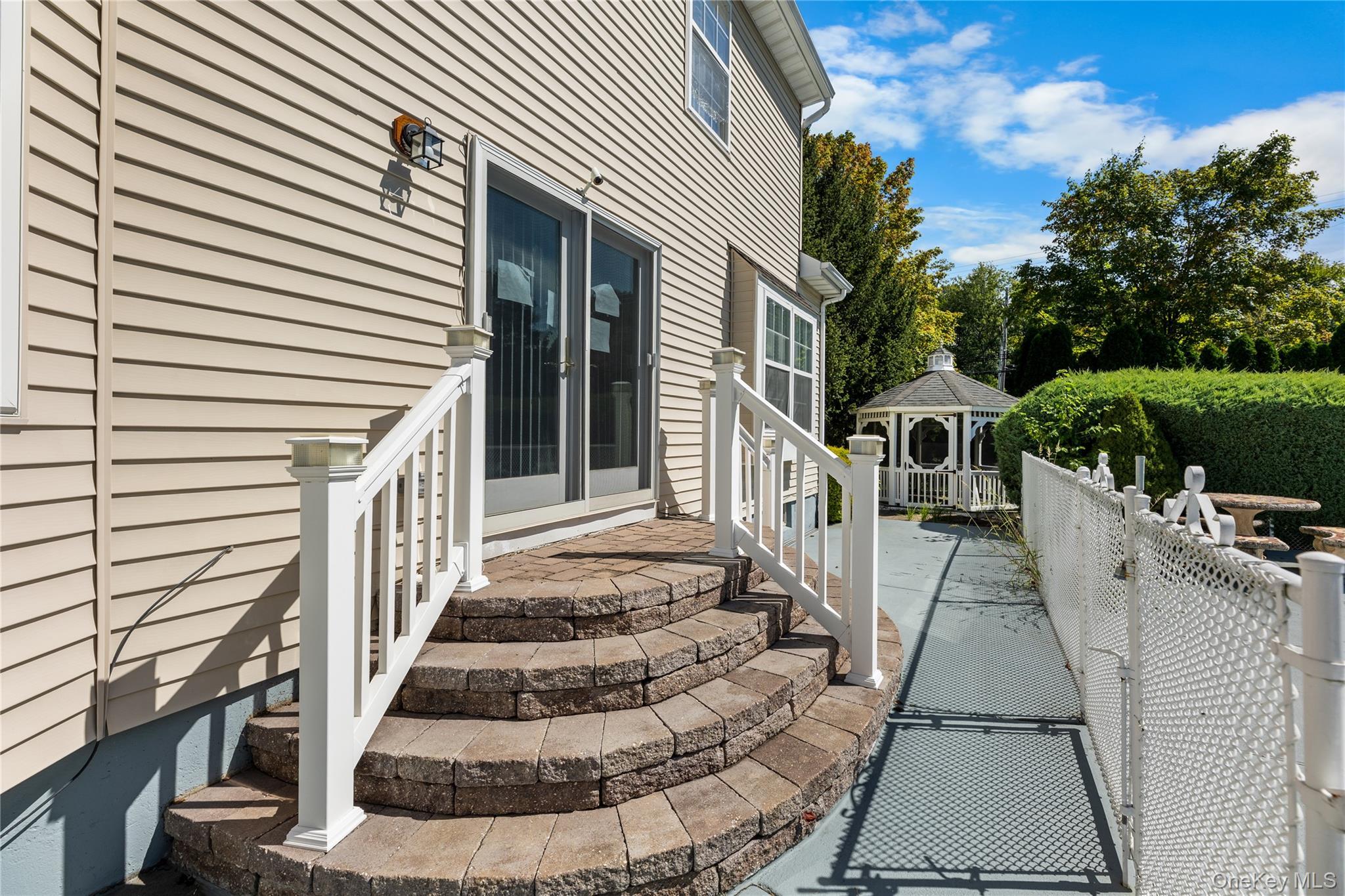 Single Family Wendy  Out Of Area, NY 08527, MLS-910823-33