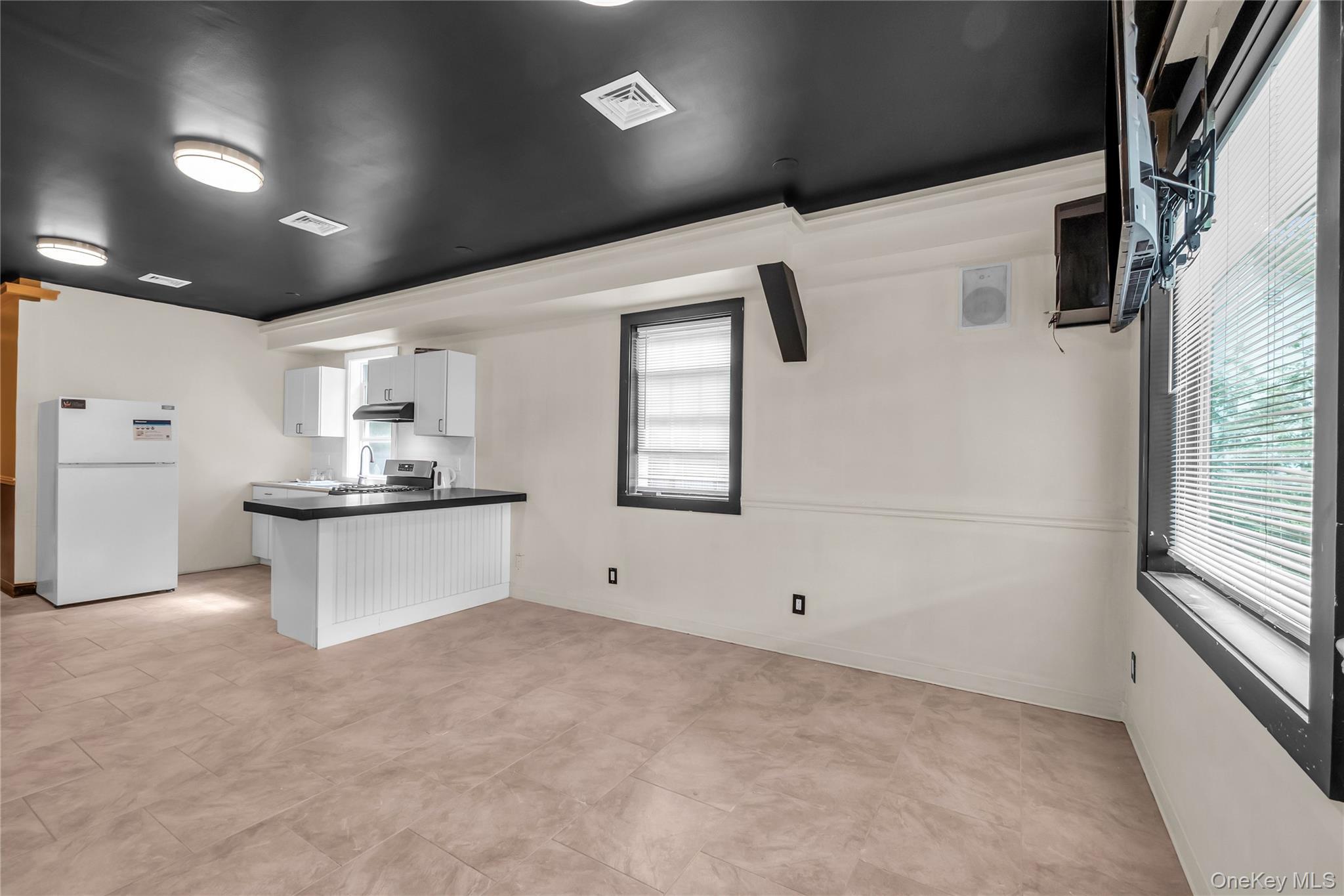 Single Family Flanders Suffolk County, NY 11901, MLS-910832-14