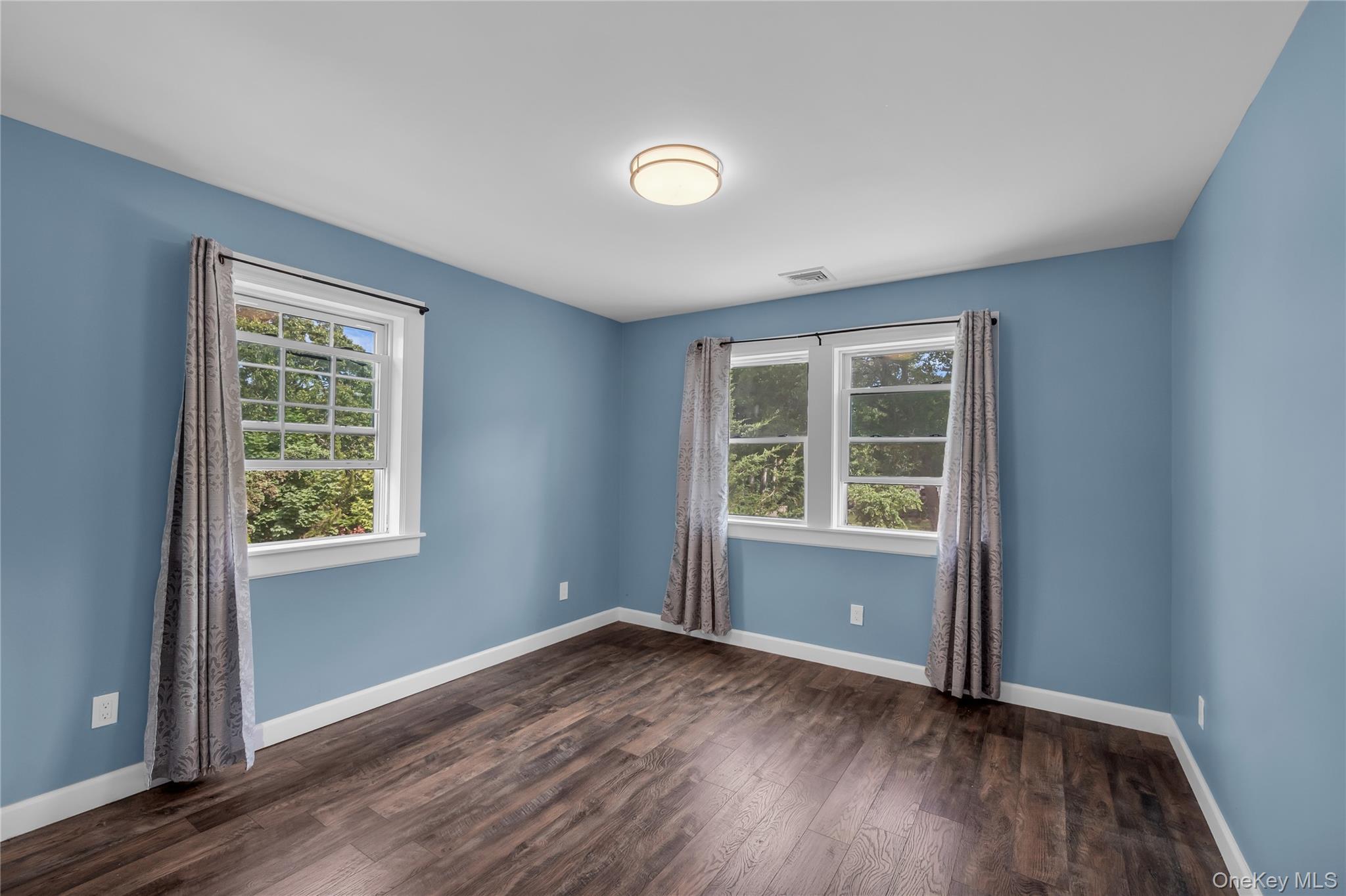 Single Family Flanders Suffolk County, NY 11901, MLS-910832-29