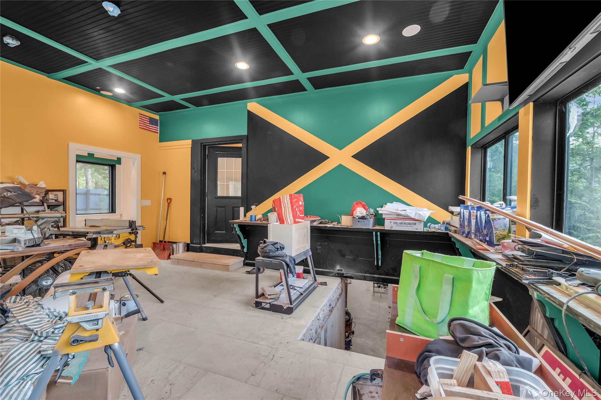 Single Family Flanders Suffolk County, NY 11901, MLS-910832-37