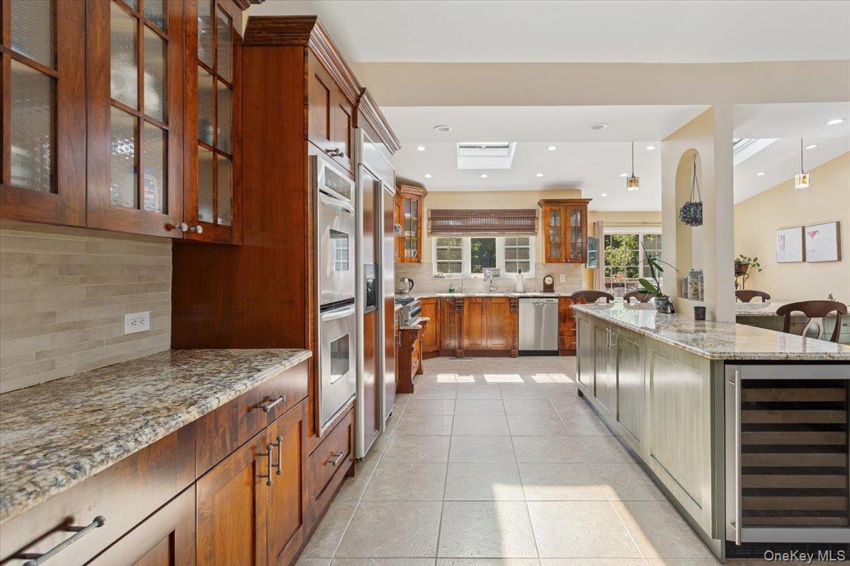 Single Family Amherst Nassau County, NY 11598, MLS-910840-12