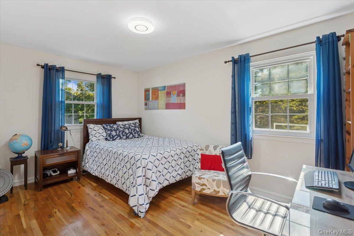 Single Family Amherst Nassau County, NY 11598, MLS-910840-23