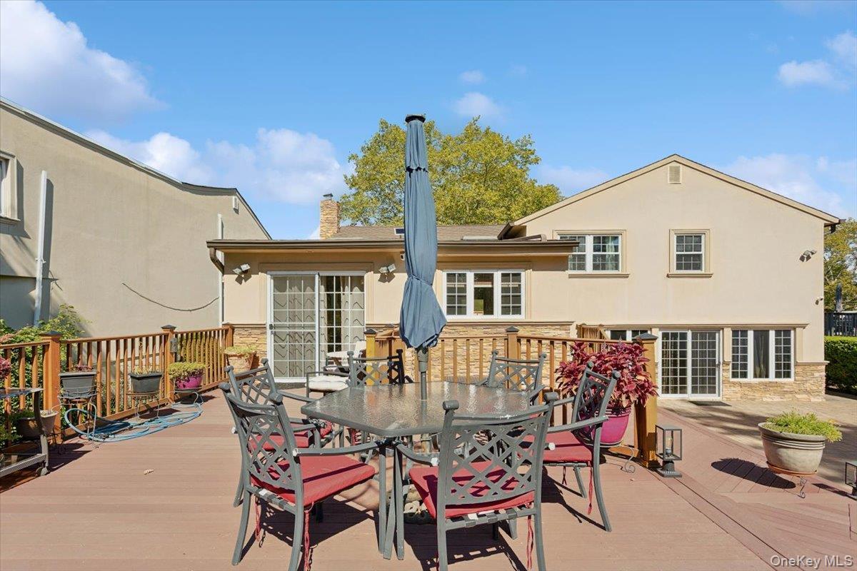 Single Family Amherst Nassau County, NY 11598, MLS-910840-29