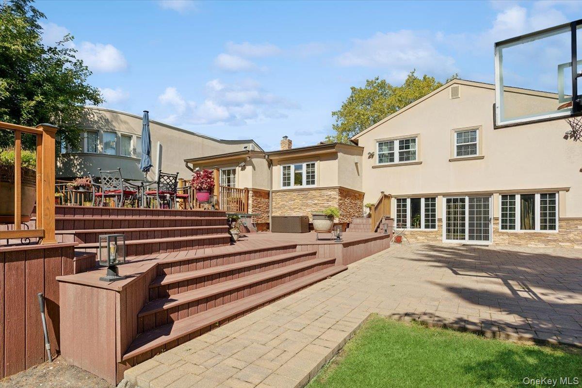 Single Family Amherst Nassau County, NY 11598, MLS-910840-30