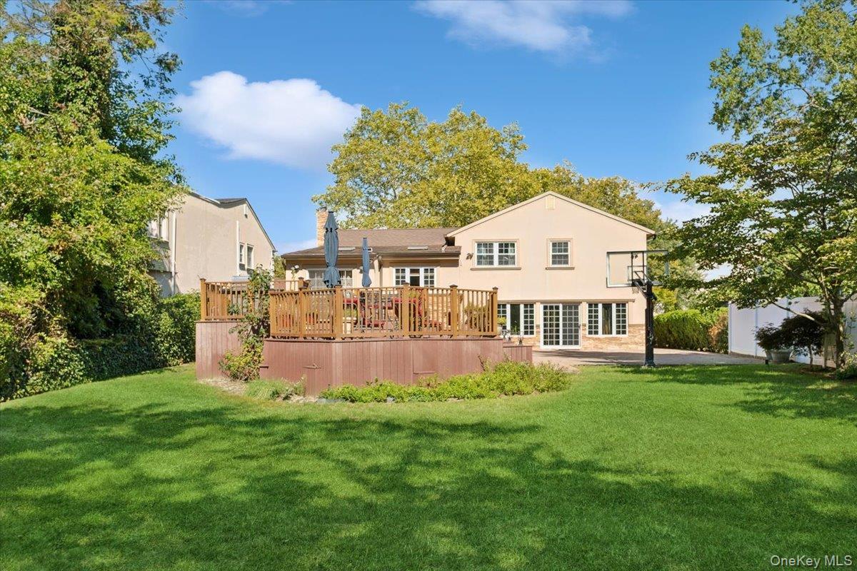 Single Family Amherst Nassau County, NY 11598, MLS-910840-32