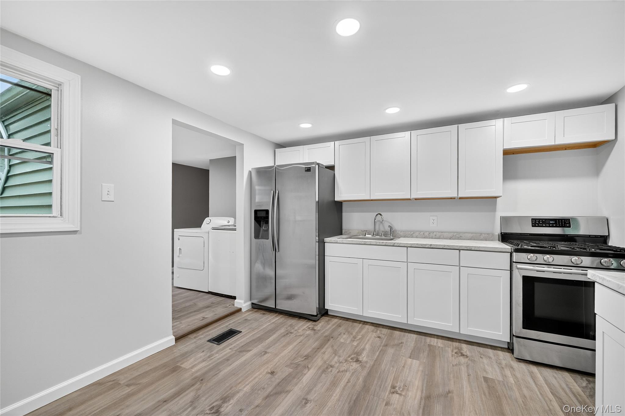 Single Family Wayne Rockland County, NY 10993, MLS-910842-10