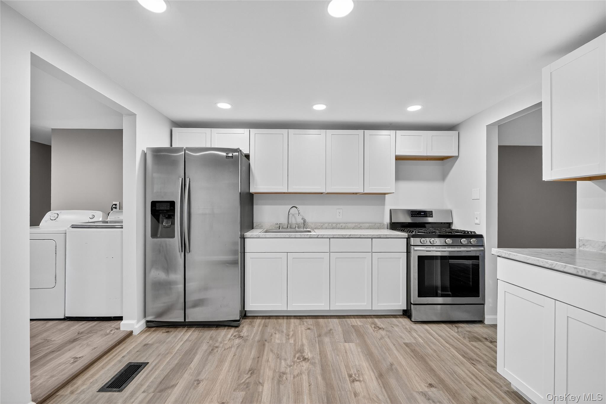 Single Family Wayne Rockland County, NY 10993, MLS-910842-11