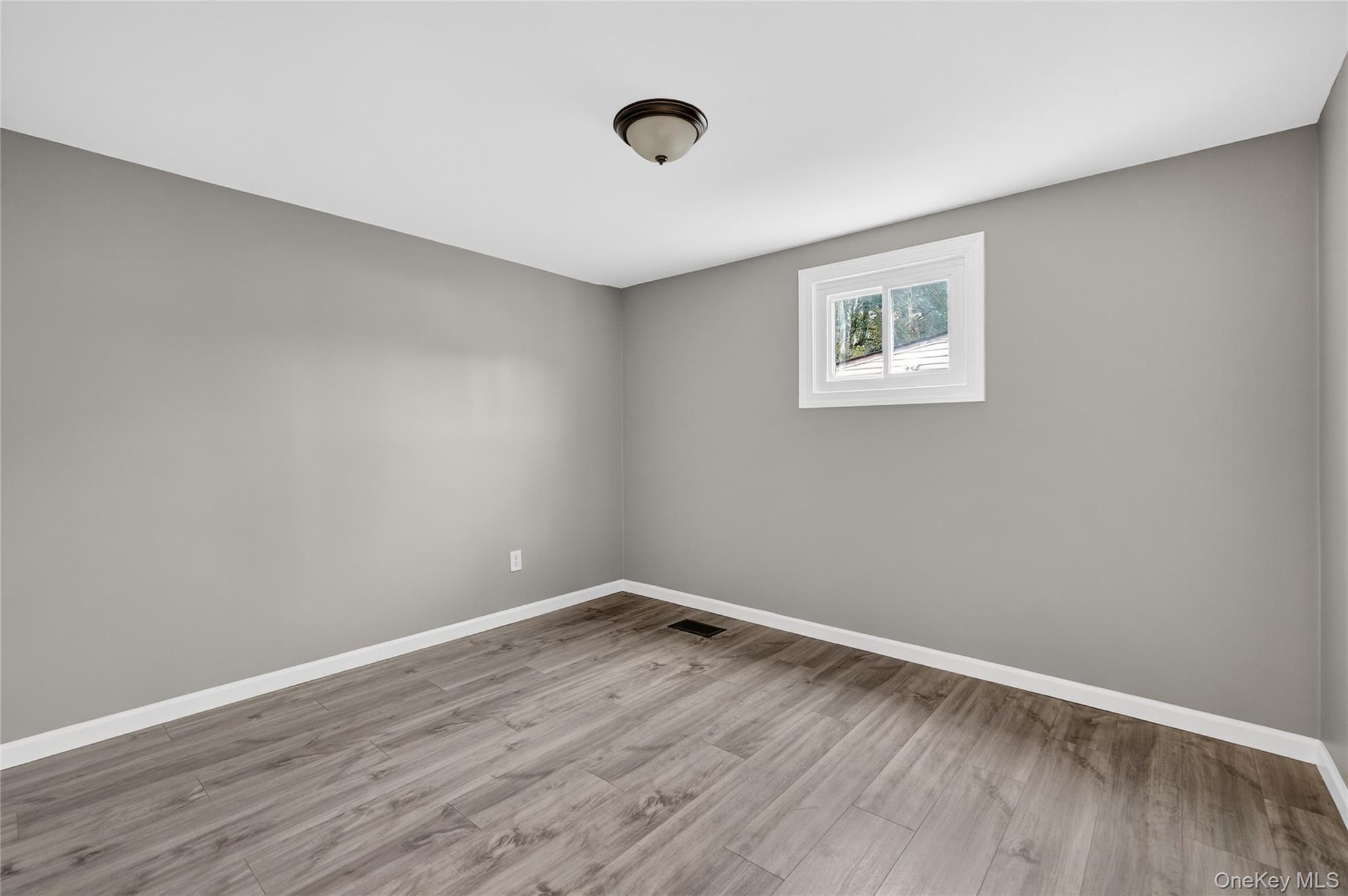 Single Family Wayne Rockland County, NY 10993, MLS-910842-22