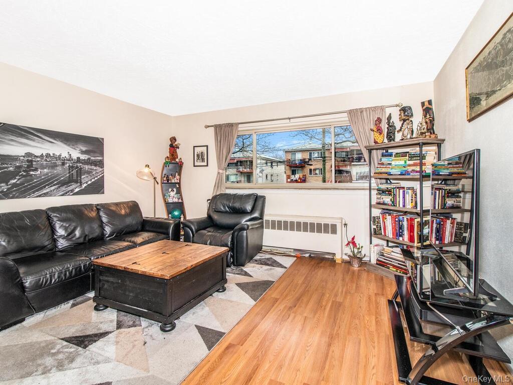 Single Family Baychester  Bronx, NY 10466, MLS-910865-8