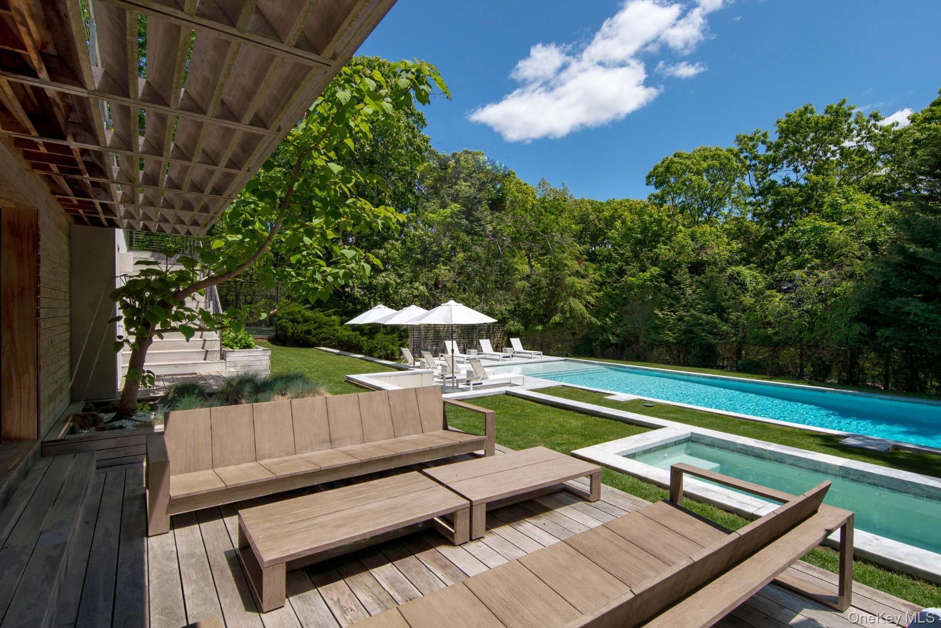 Single Family Tanager Suffolk County, NY 11976, MLS-910874-17