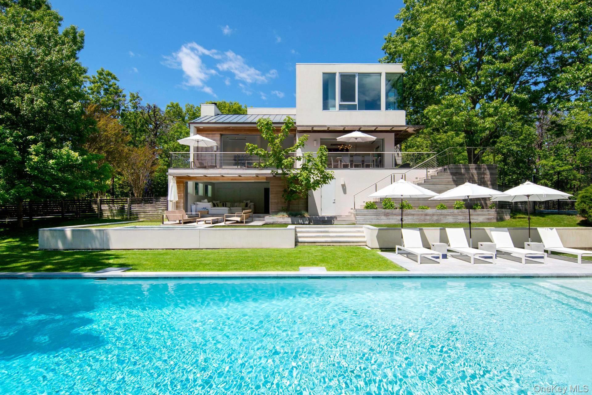 Single Family Tanager Suffolk County, NY 11976, MLS-910874-2