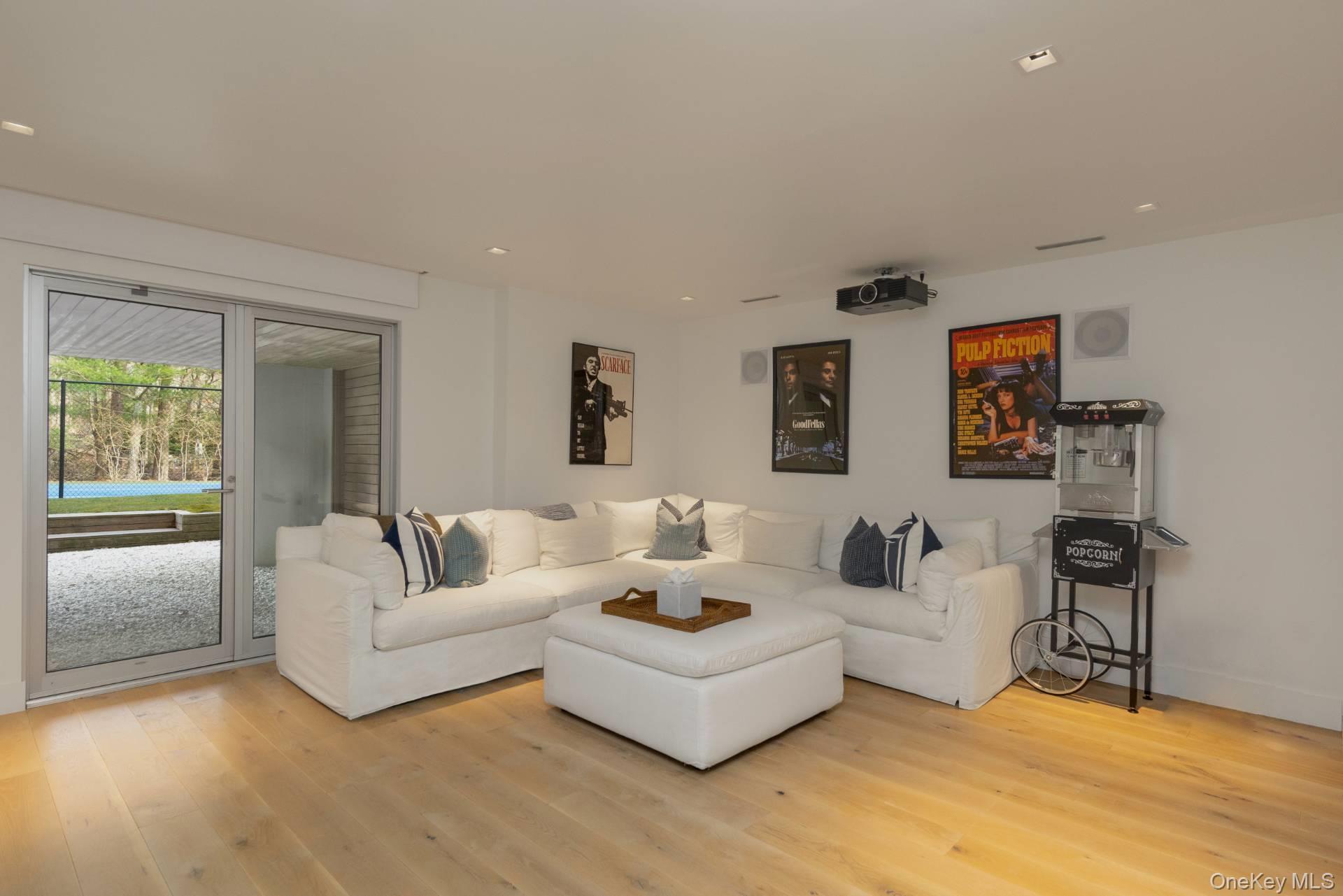 Single Family Tanager Suffolk County, NY 11976, MLS-910874-30