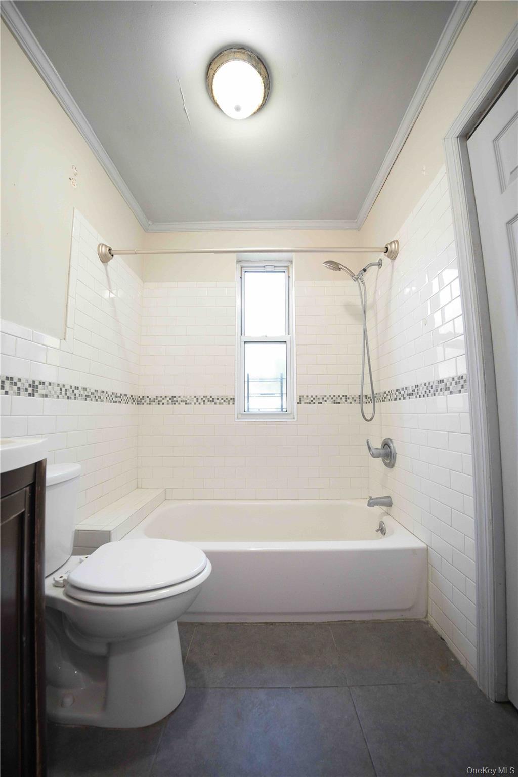 Single Family Rockaway  Brooklyn, NY 11236, MLS-910879-23