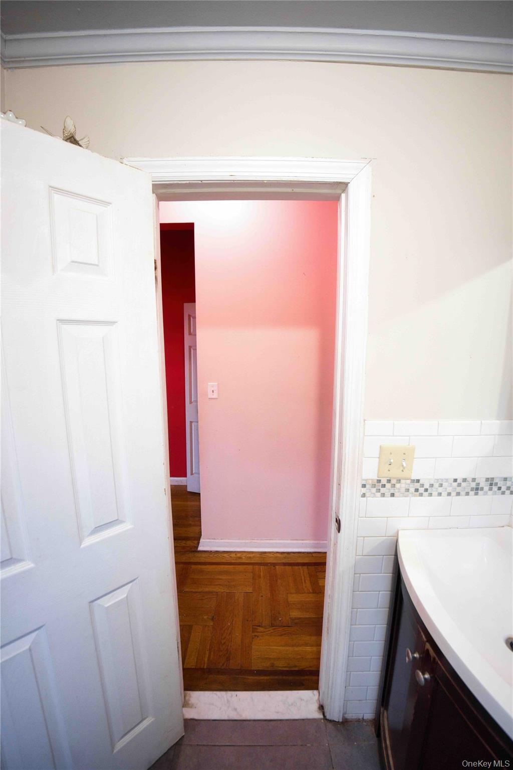 Single Family Rockaway  Brooklyn, NY 11236, MLS-910879-24