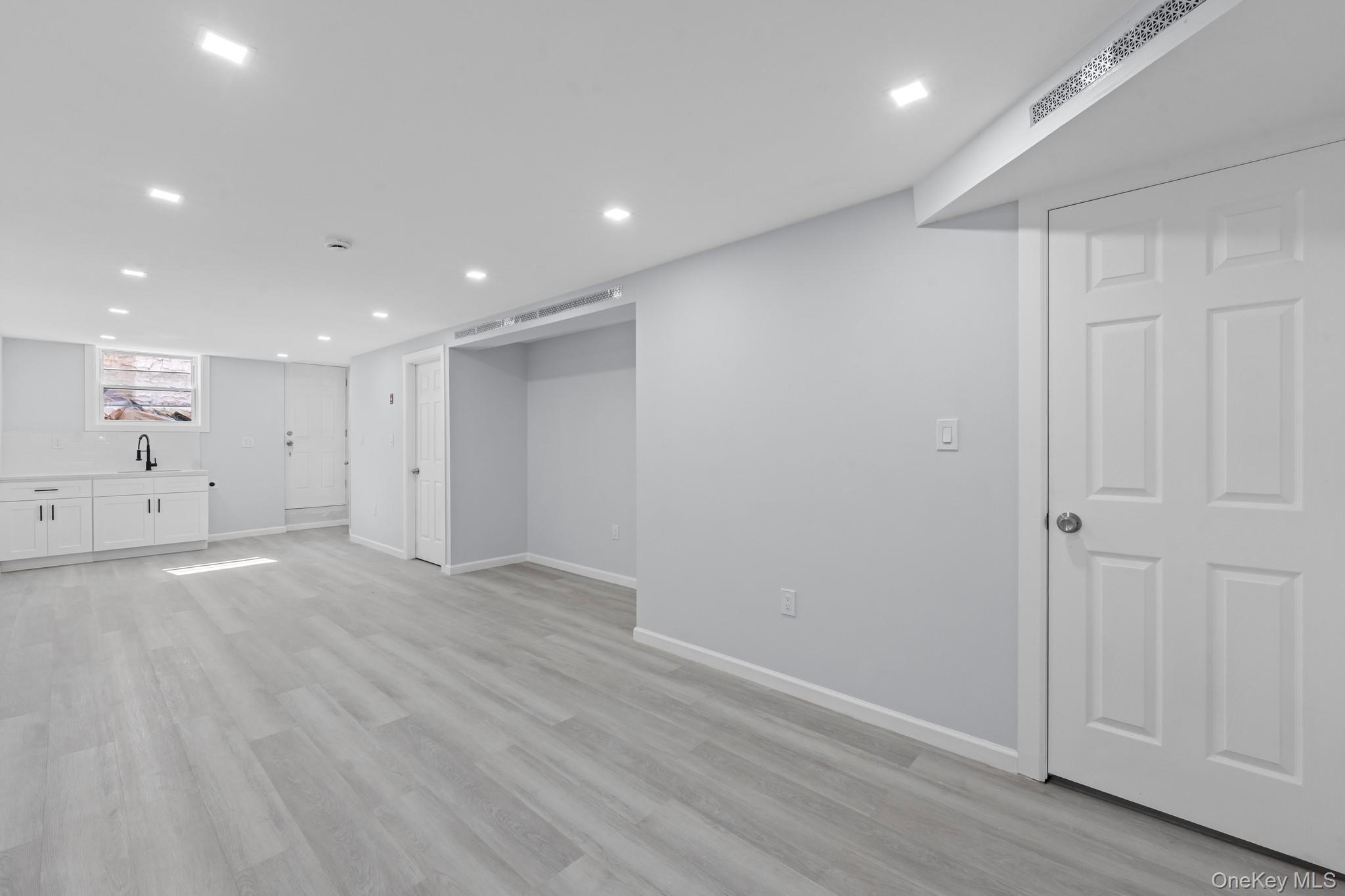 Single Family 172nd  Queens, NY 11433, MLS-910932-10