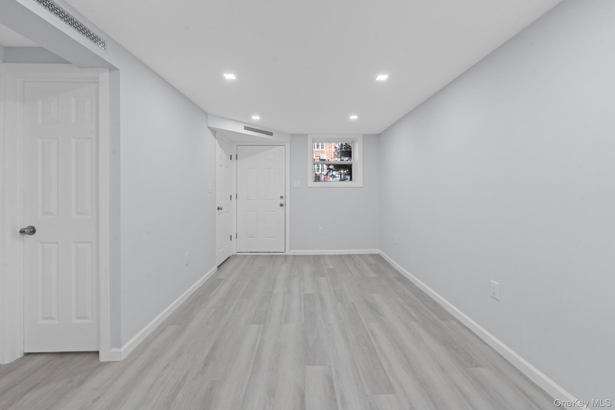 Single Family 172nd  Queens, NY 11433, MLS-910932-12