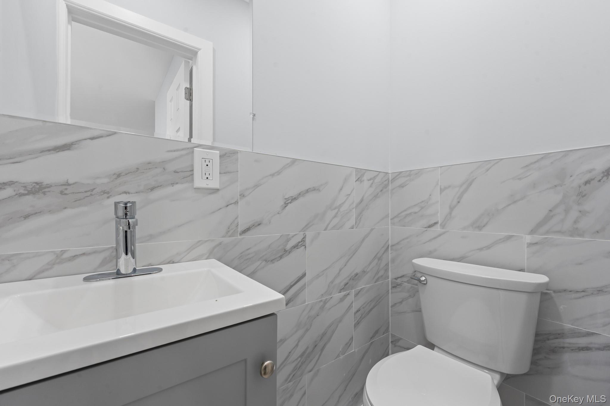 Single Family 172nd  Queens, NY 11433, MLS-910932-5