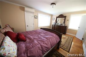 Single Family Hobart  Bronx, NY 10461, MLS-910947-12