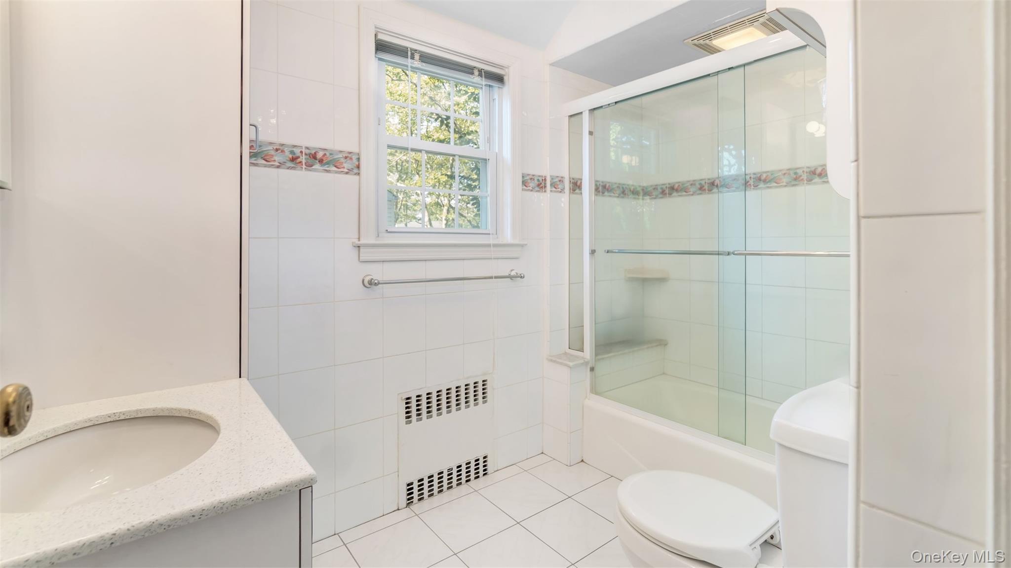 Single Family Carlton  Nassau County, NY 11565, MLS-910965-31