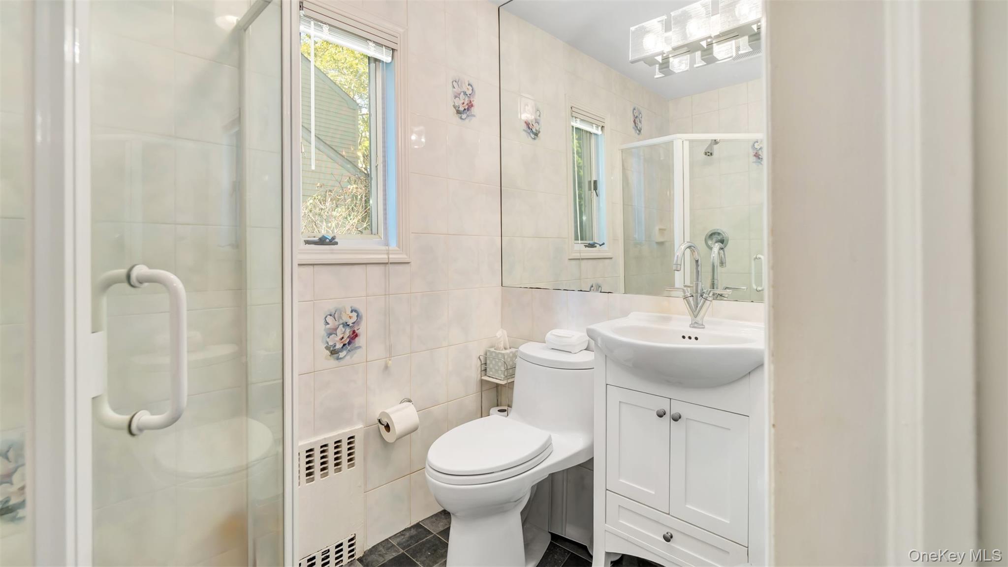 Single Family Carlton  Nassau County, NY 11565, MLS-910965-32