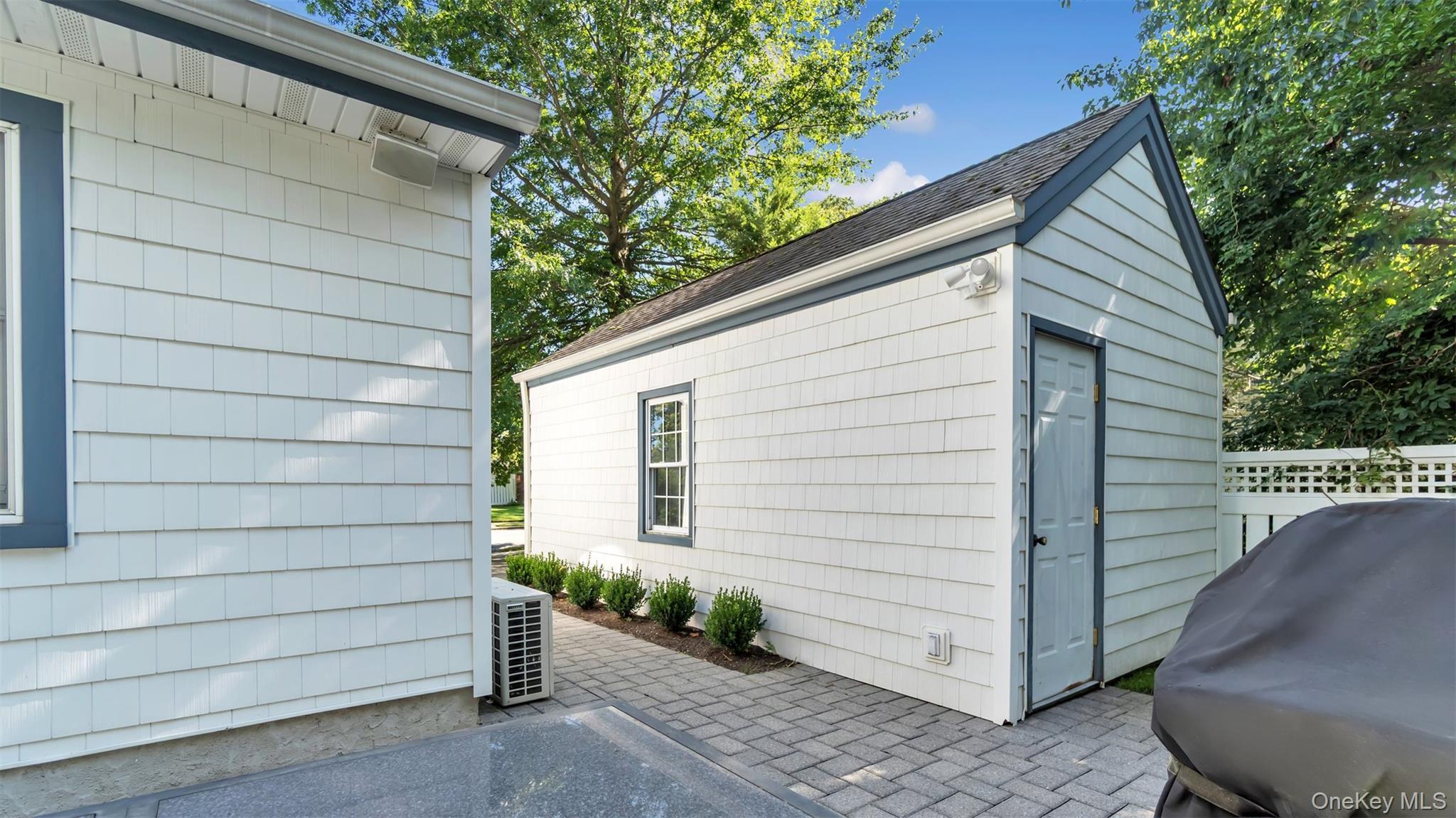 Single Family Carlton  Nassau County, NY 11565, MLS-910965-7