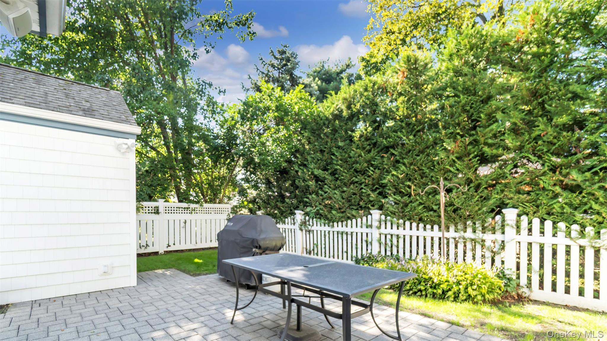 Single Family Carlton  Nassau County, NY 11565, MLS-910965-8