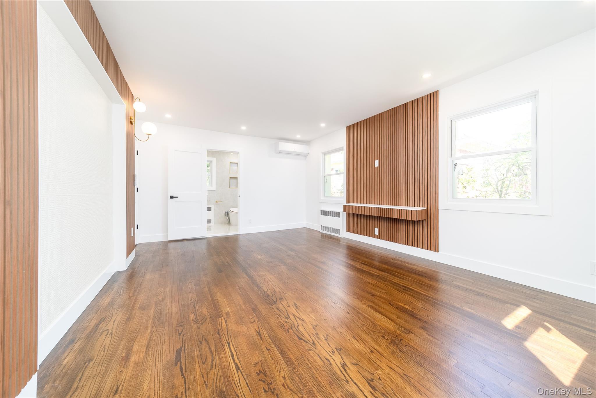 Single Family Midland Parkway Queens, NY 11432, MLS-910967-16