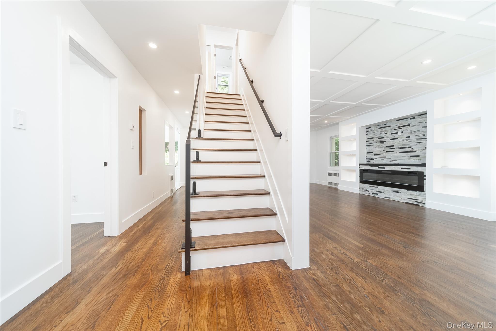 Single Family Midland Parkway Queens, NY 11432, MLS-910967-9