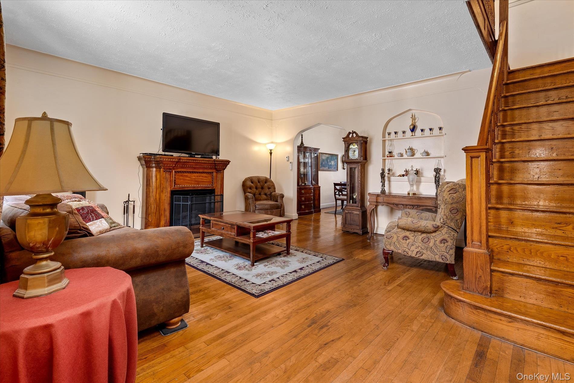 Single Family 85th  Queens, NY 11370, MLS-910968-2