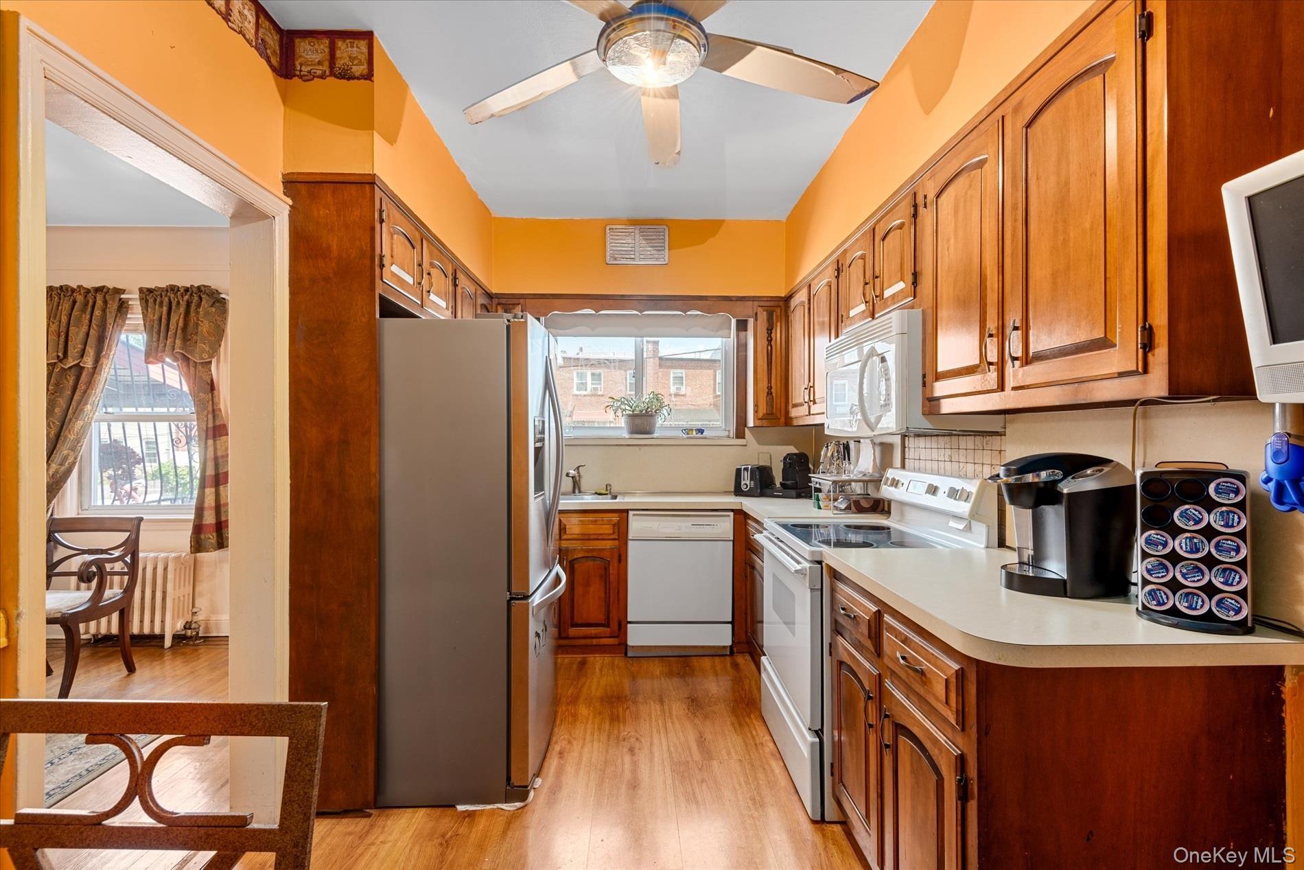 Single Family 85th  Queens, NY 11370, MLS-910968-8