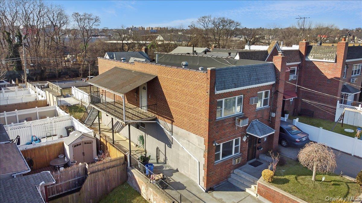 Single Family Mcowen Avenue  Bronx, NY 10475, MLS-910993-48