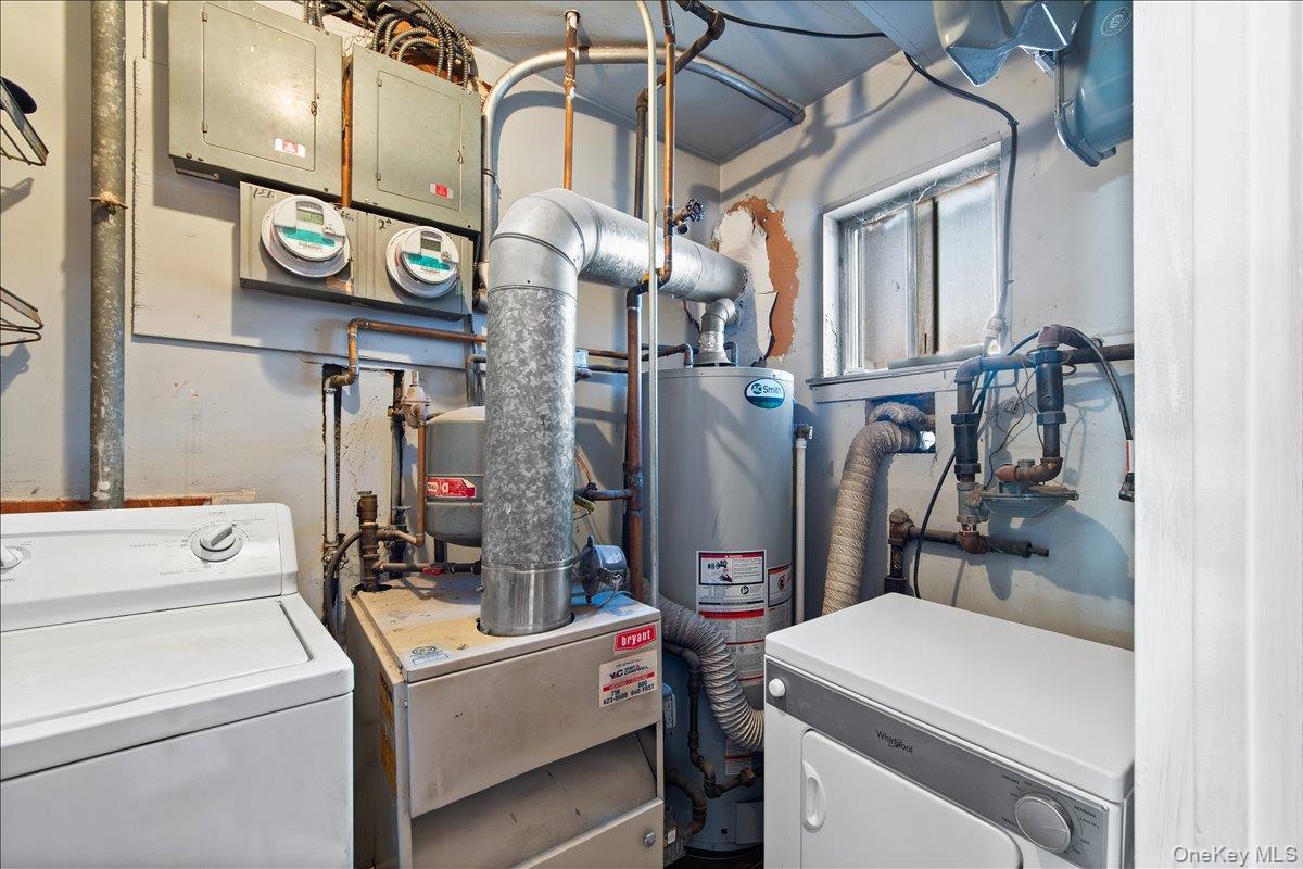 Single Family Mcowen Avenue  Bronx, NY 10475, MLS-910993-49