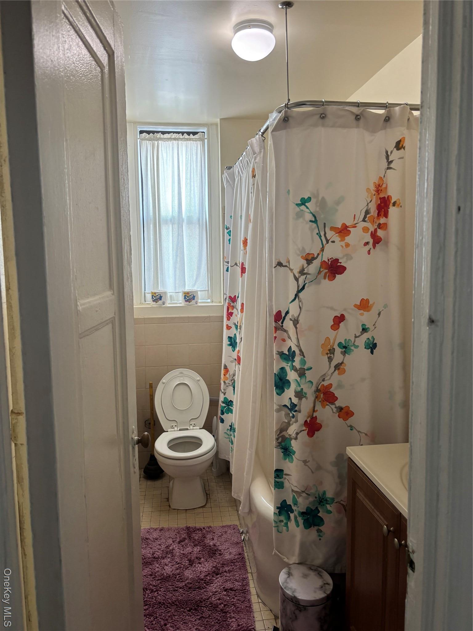 Coop Powells Cove Boulevard  Queens, NY 11357, MLS-910998-5