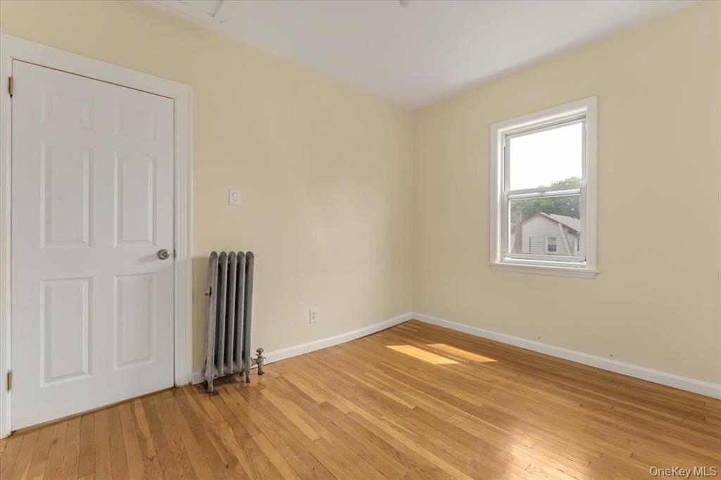 Single Family Wickham  Bronx, NY 10466, MLS-911007-13