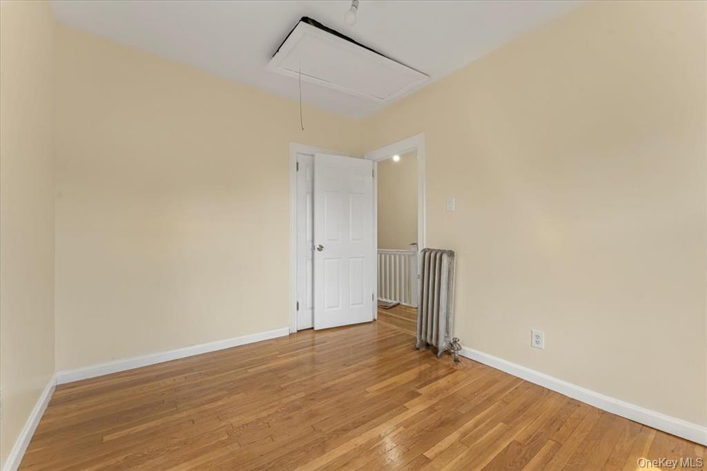 Single Family Wickham  Bronx, NY 10466, MLS-911007-14