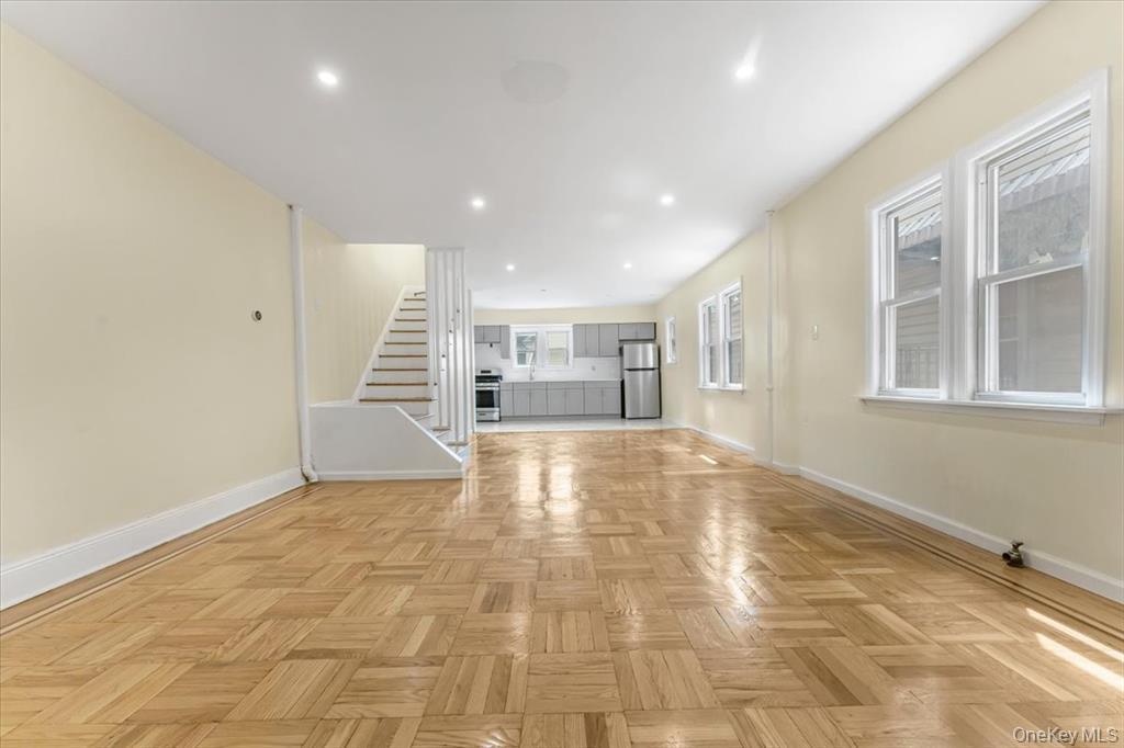 Single Family Wickham  Bronx, NY 10466, MLS-911007-19