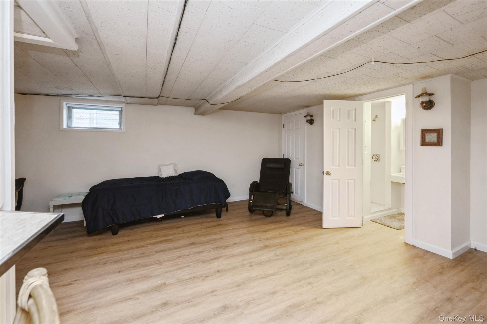 Single Family Cardinal Nassau County, NY 11756, MLS-911012-5